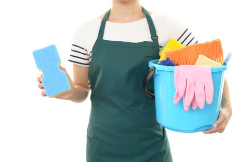 Commercial deep cleaning in Edgware for offices and workplaces